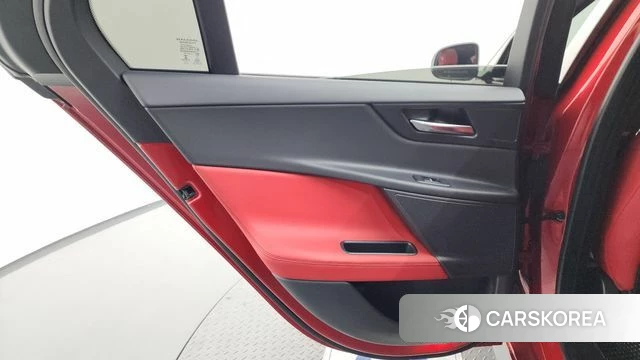 Jaguar XE id 4447258 из Кореи 17
