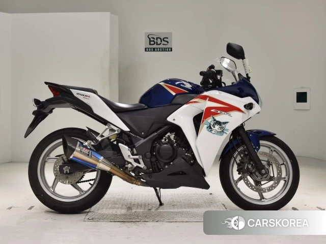 Проданный Honda CBR250R ABS 2011 из Японии, фото 2