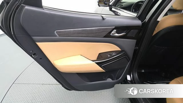 Kia K7 Premier Hybrid id 4529762 из Кореи 17