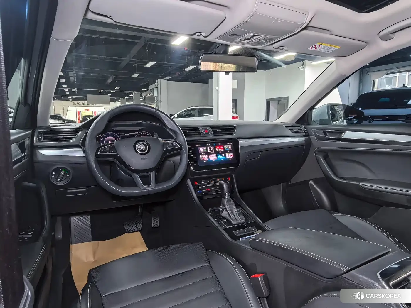 Skoda Superb id 4653951 из Китая 17