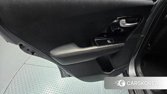 Kia Niro id 4477622 из Кореи 17