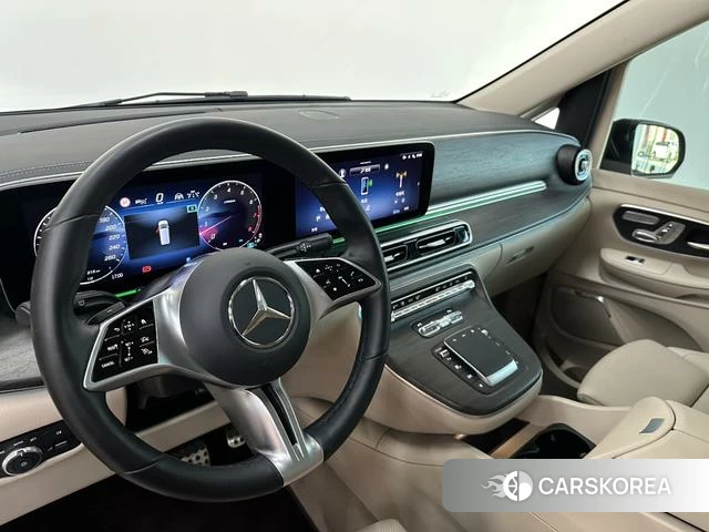 Mercedes-Benz V-class id 4272612 из Китая 17