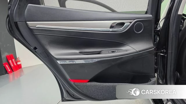 Hyundai The New Grandeur IG id 4855768 из Кореи 17