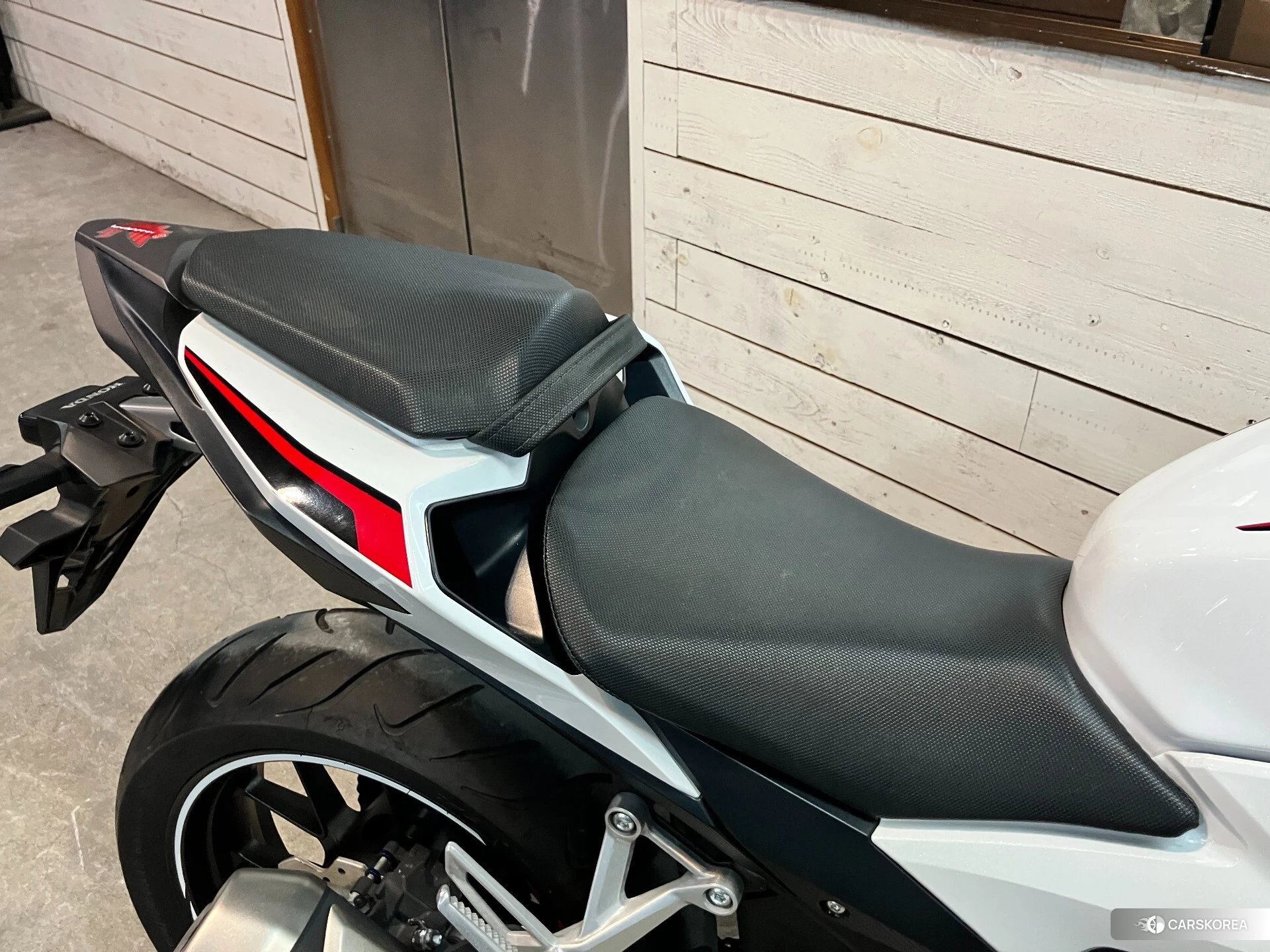 Проданный Honda CBR400R ABS id 4347790 из Японии, фото 17
