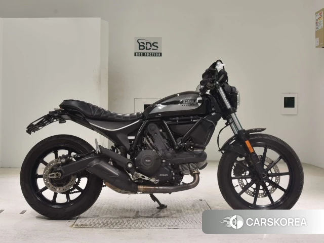 Проданный Ducati SCRAMBLER SIXTY2 2017 из Японии