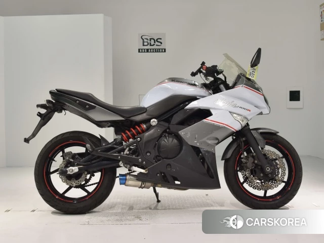 Проданный Kawasaki NINJA 400R 2013 из Японии
