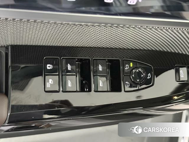 BMW 7 series id 4256606 из Китая 17