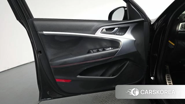 Genesis G70 id 4667549 из Кореи 17