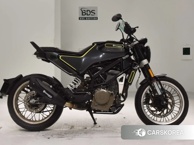 Проданный Husqvarna SVARTPILEN 401 2018 из Японии