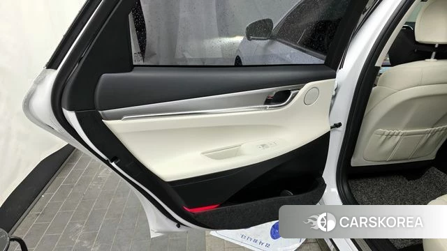 Hyundai The New Grandeur IG Hybrid id 4223913 из Кореи 17