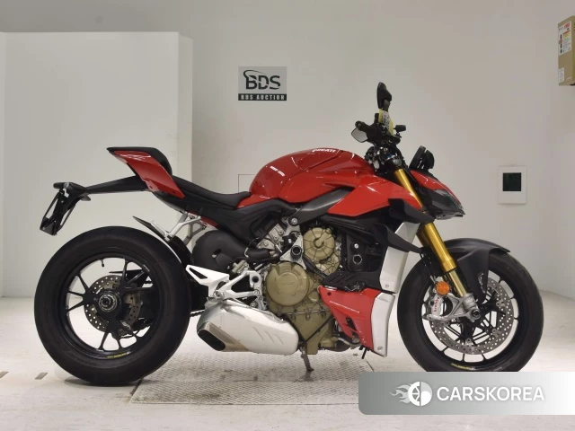 Проданный Ducati STREETFIGHTER V4 S 2022 из Японии