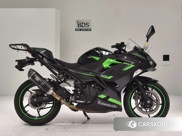 Проданный Kawasaki NINJA 400 2018 из Японии