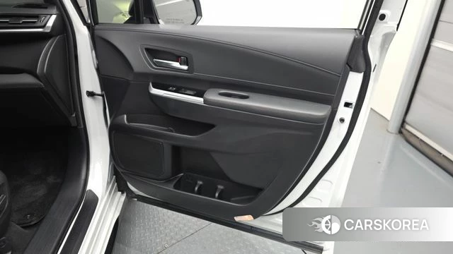 Toyota Sienna 4th Generation id 4744020 из Кореи 17