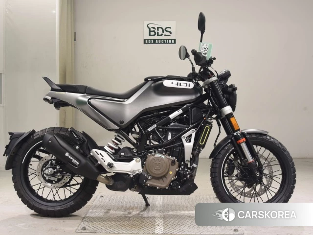 Проданный Husqvarna SVARTPILEN 401 2021 из Японии