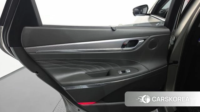Hyundai The New Grandeur IG Hybrid id 4697857 из Кореи 17