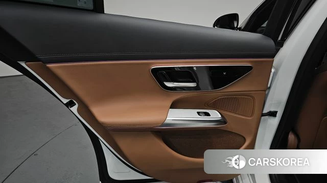 Mercedes-Benz E-Class W214 id 4194208 из Кореи 17