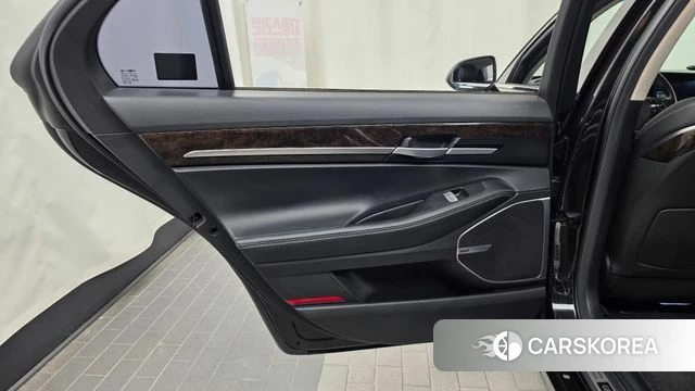 Genesis G90 id 4770520 из Кореи 17