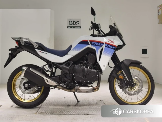 Проданный Honda TRANSALP XL750 2023 из Японии