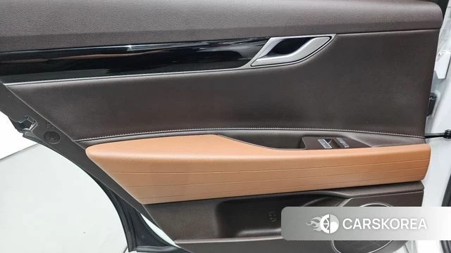 Genesis G80 (RG3) id 4779616 из Кореи 17