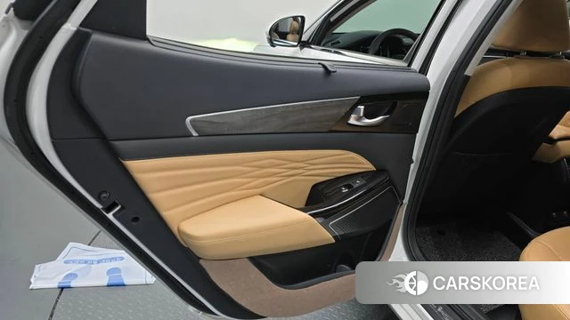 Kia K7 Premier Hybrid id 4849446 из Кореи 17
