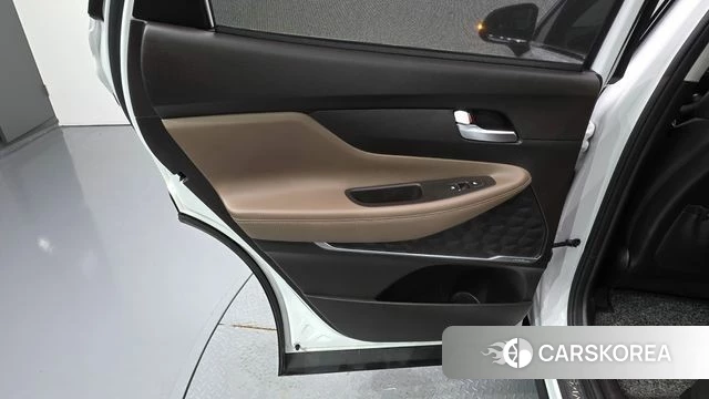 Hyundai Santa Fe TM id 4551848 из Кореи 17