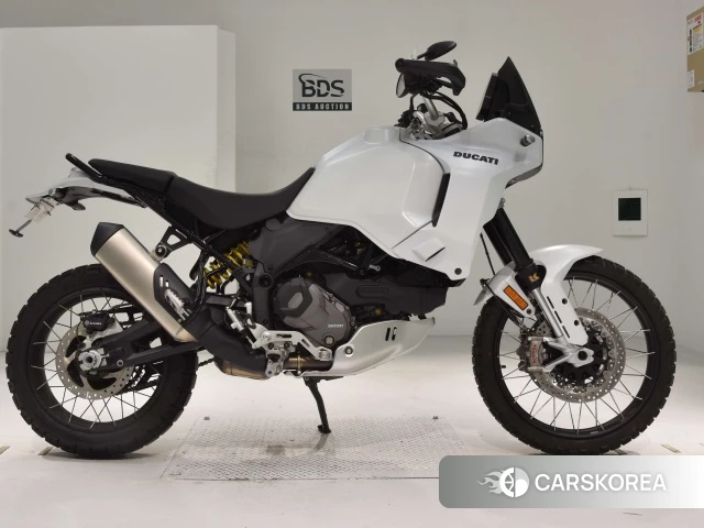 Проданный Ducati DESERT X 2023 из Японии
