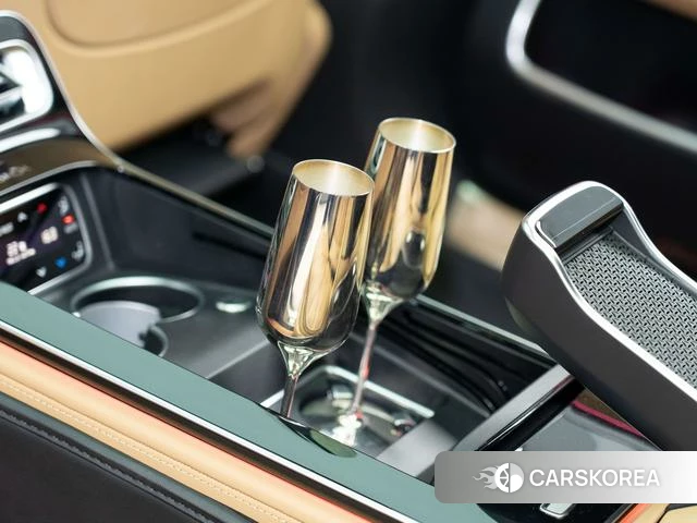 Mercedes-Benz Maybach S-class id 4259779 из Китая 17