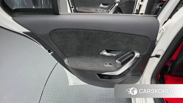 Mercedes-Benz A-Class W177 id 4445284 из Кореи 17