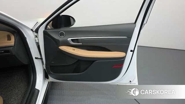 Hyundai Sonata (DN8) id 4339331 из Кореи 17