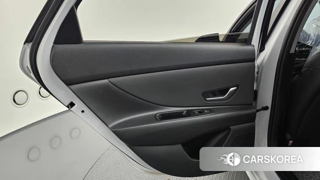 Hyundai Avante (CN7) id 4231160 из Кореи 17