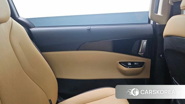 Kia Carnival 4th generation id 4293180 из Кореи 17
