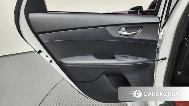 Kia Come New K3 id 4225582 из Кореи 17