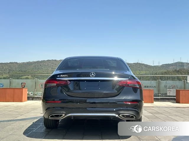 Mercedes-Benz E-class id 3856285 из Китая 17