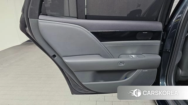 Genesis G90 (RS4) id 4879901 из Кореи 17