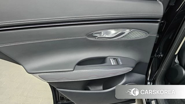 Genesis GV70 id 4675186 из Кореи 17