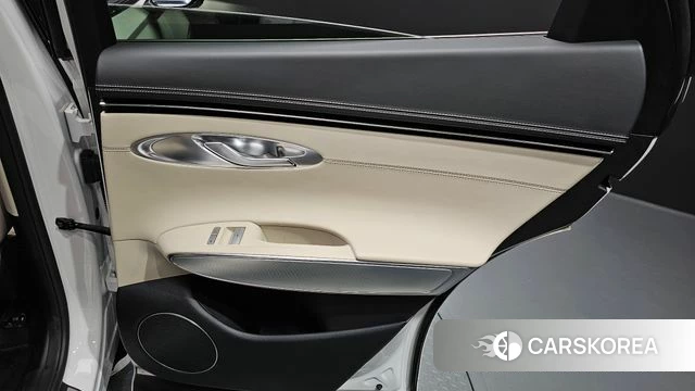 Genesis GV70 id 4223427 из Кореи 17