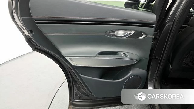 Genesis GV70 id 4231946 из Кореи 17