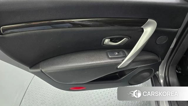 Renault Korea (Samsung) SM7 Nova id 4551700 из Кореи 17
