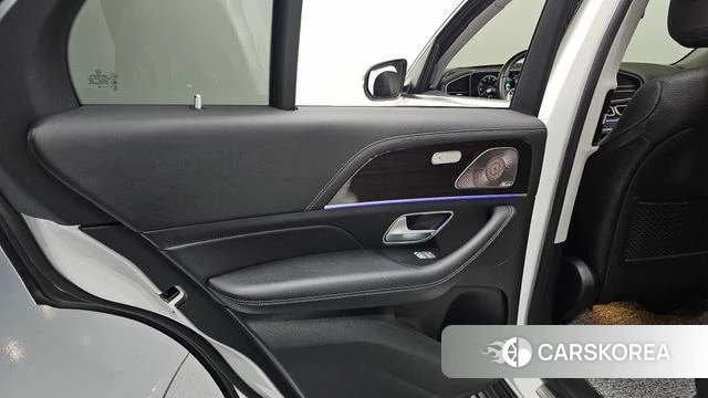 Mercedes-Benz GLE-Class W167 id 4623852 из Кореи 17