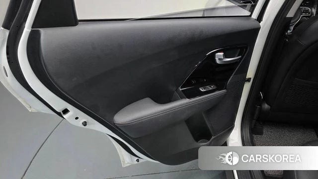 Kia The New Niro id 4793739 из Кореи 17