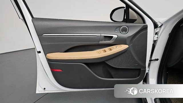Hyundai Sonata D Edge Hybrid (DN8) id 4897693 из Кореи 17