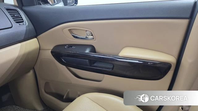 Kia The New Carnival id 4849720 из Кореи 17