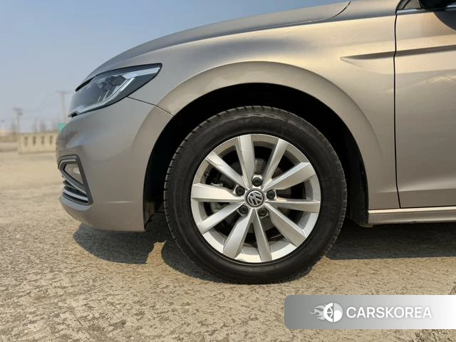 Volkswagen Bora id 3863623 из Китая 17