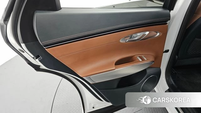 Genesis GV70 id 4534710 из Кореи 17