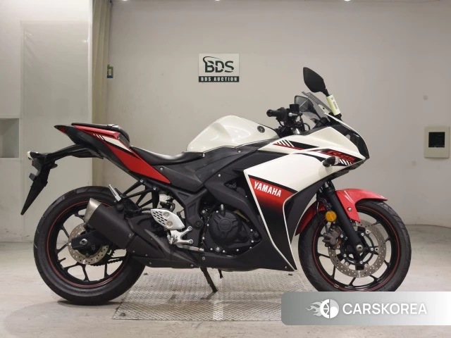 Проданный Yamaha YZF-R25 2016 из Японии