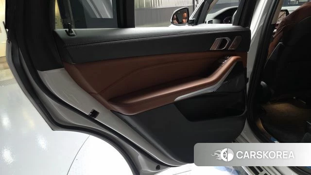 BMW X7 (G07) id 4692927 из Кореи 17