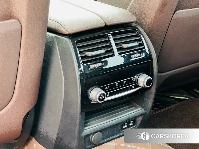 BMW 5 series PHEV id 4210303 из Китая 17