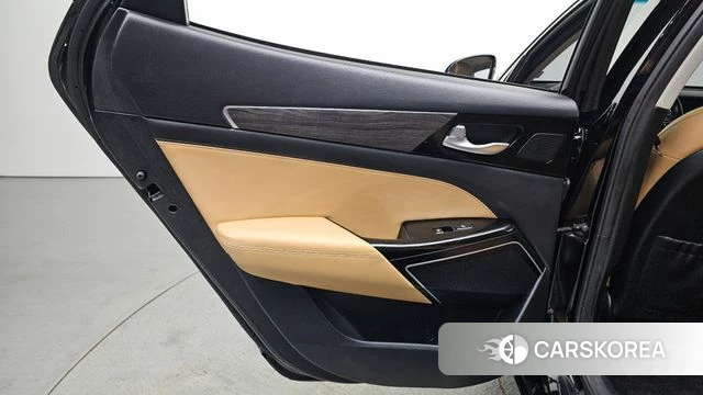 Kia K7 Premier Hybrid id 4520118 из Кореи 17