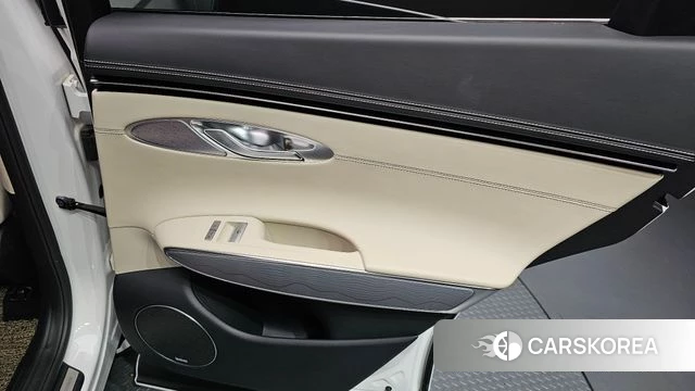 Genesis GV70 id 4281122 из Кореи 17