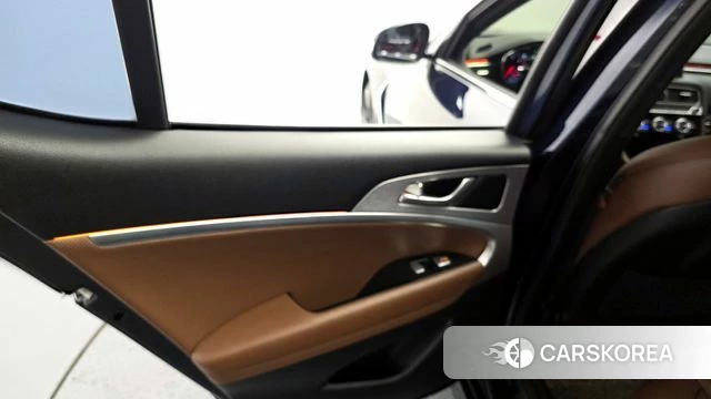 Genesis G70 id 4286272 из Кореи 17